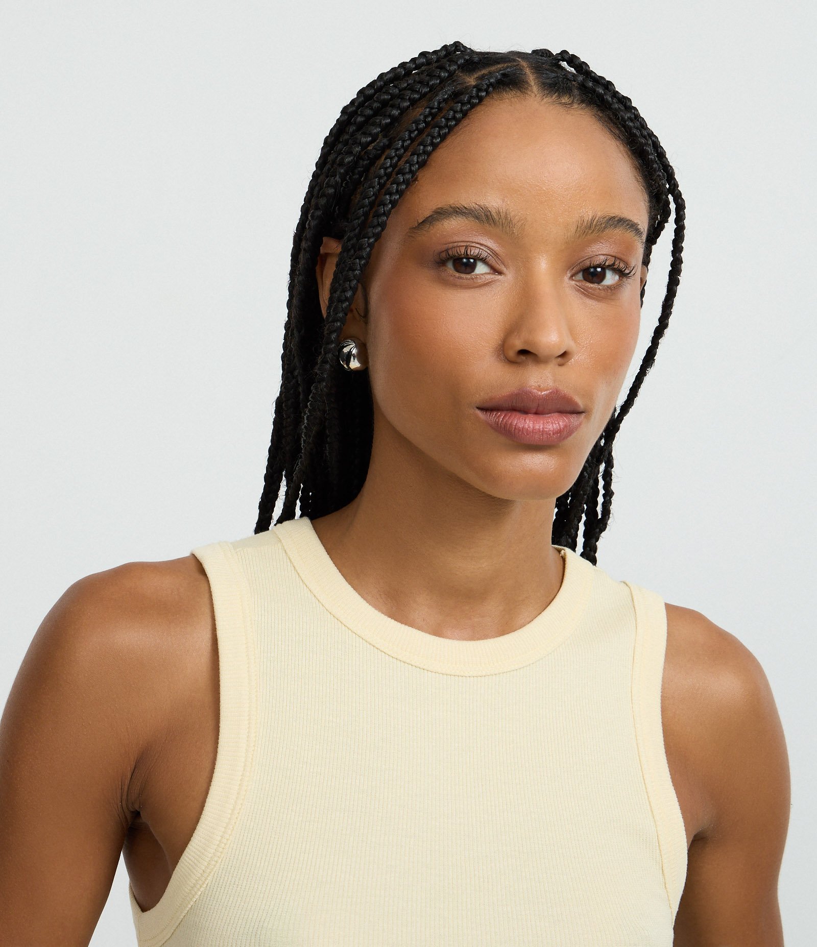 Regata Cropped Básica em Ribana Canelada Bege Creme 4