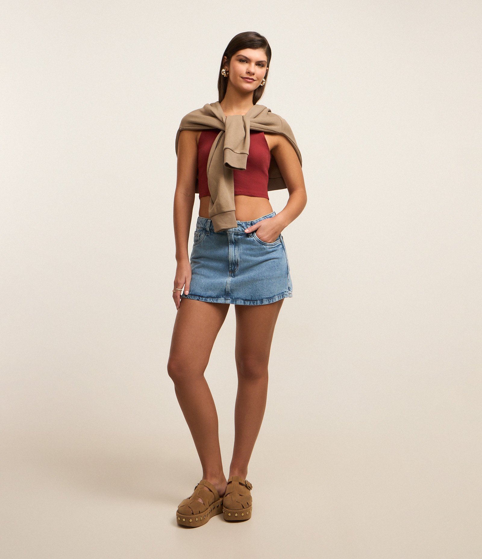 Blusa Cropped sem Manga em Algodão com Textura Canelada Vermelho 2