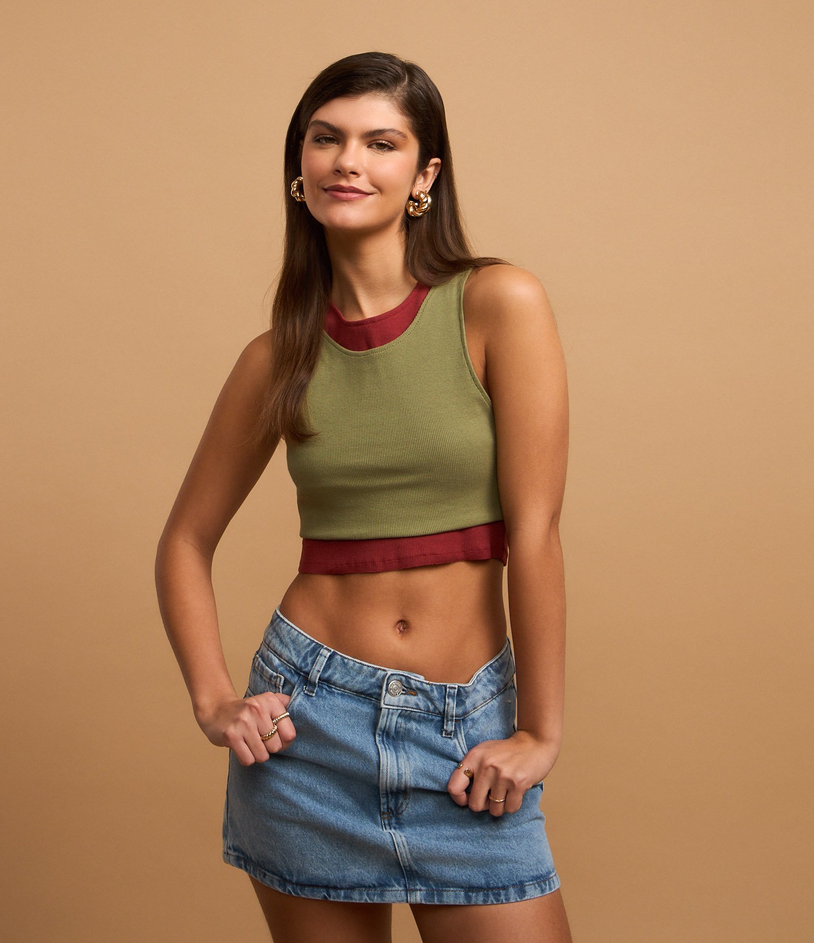 Blusa Cropped sem Manga em Algodão com Textura Canelada Verde 5