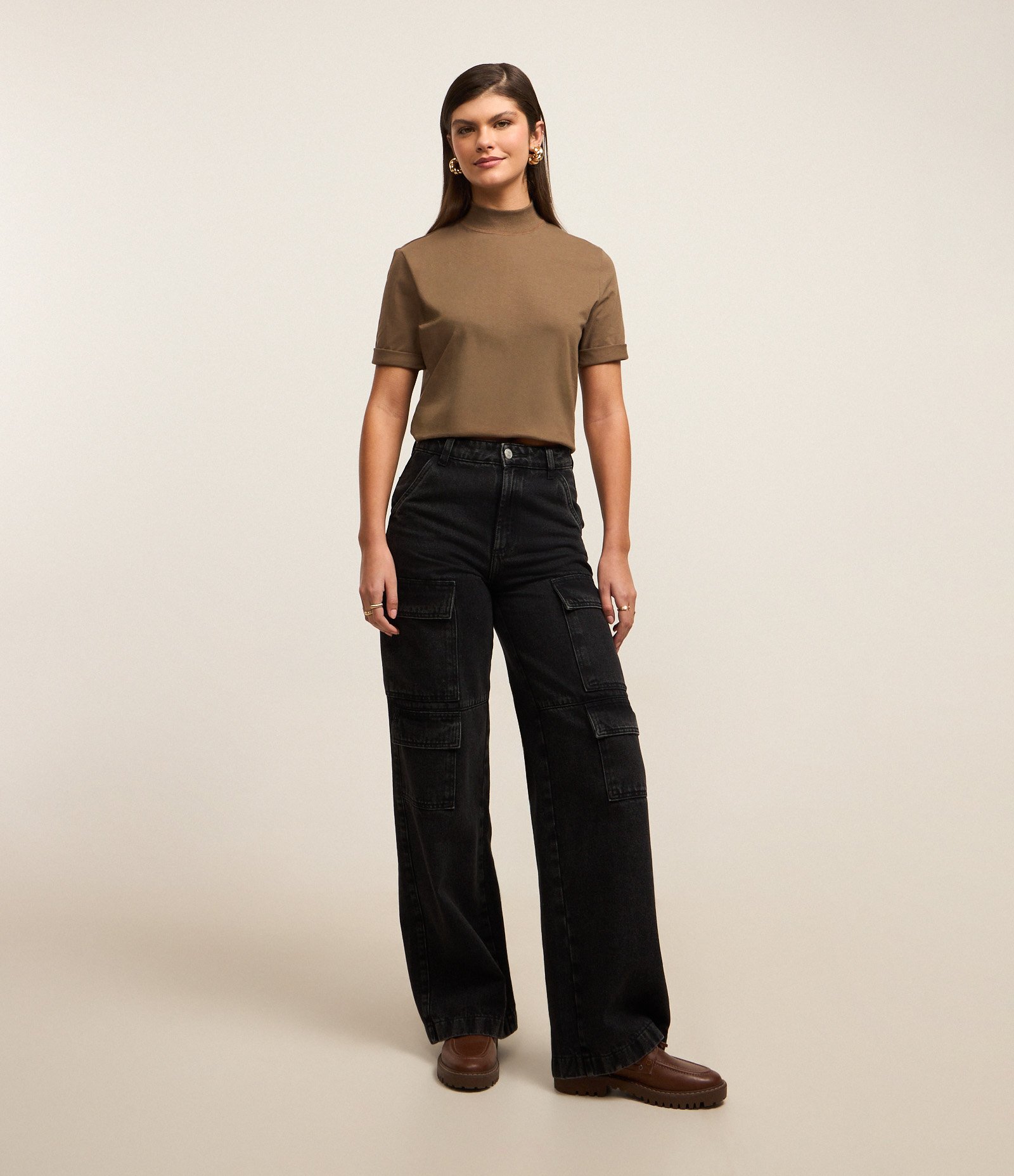 Camiseta em Algodão com Golinha Verde 2