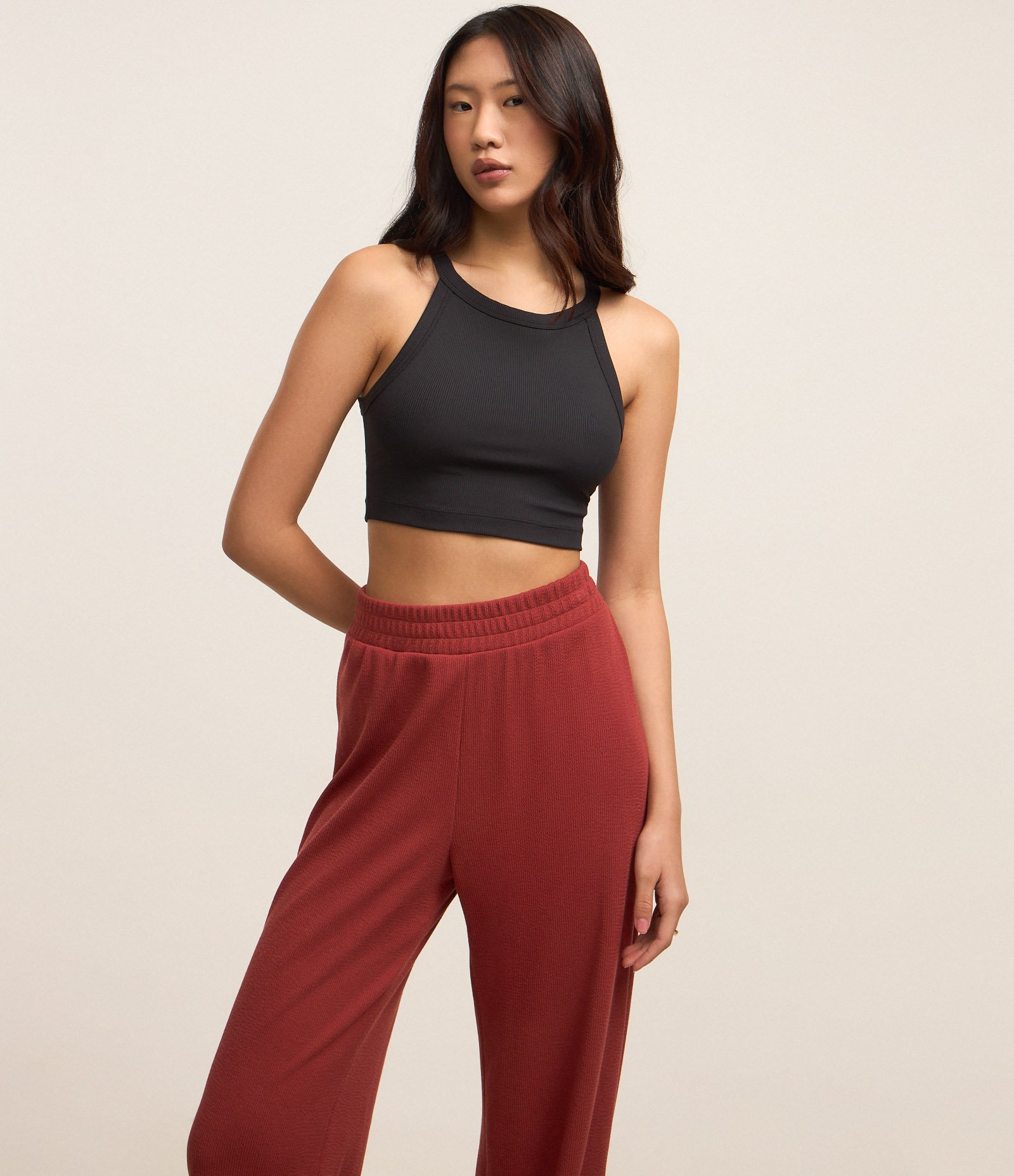 Calça Reta em Ribana Texturizada Vermelho 4