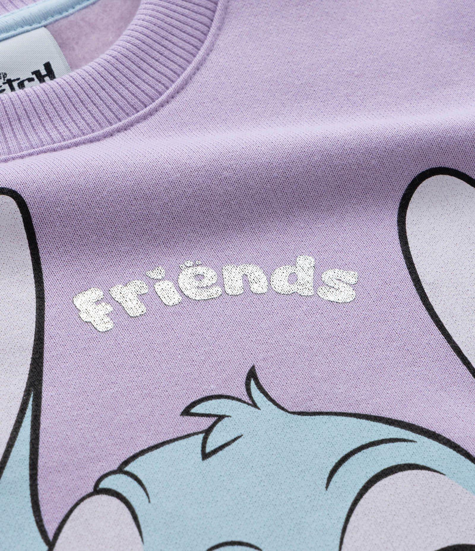 Casaco Infantil com Estampa Stitch e Xepa Abraçados - Tam 1 a 14 Anos Lilás 4