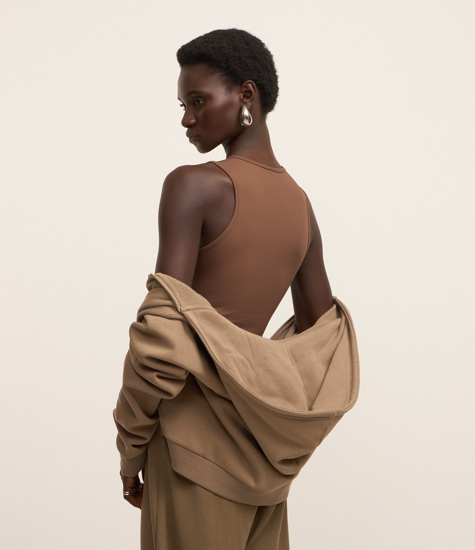 Body sem Manga em Ribana de Poliamida Marrom 5