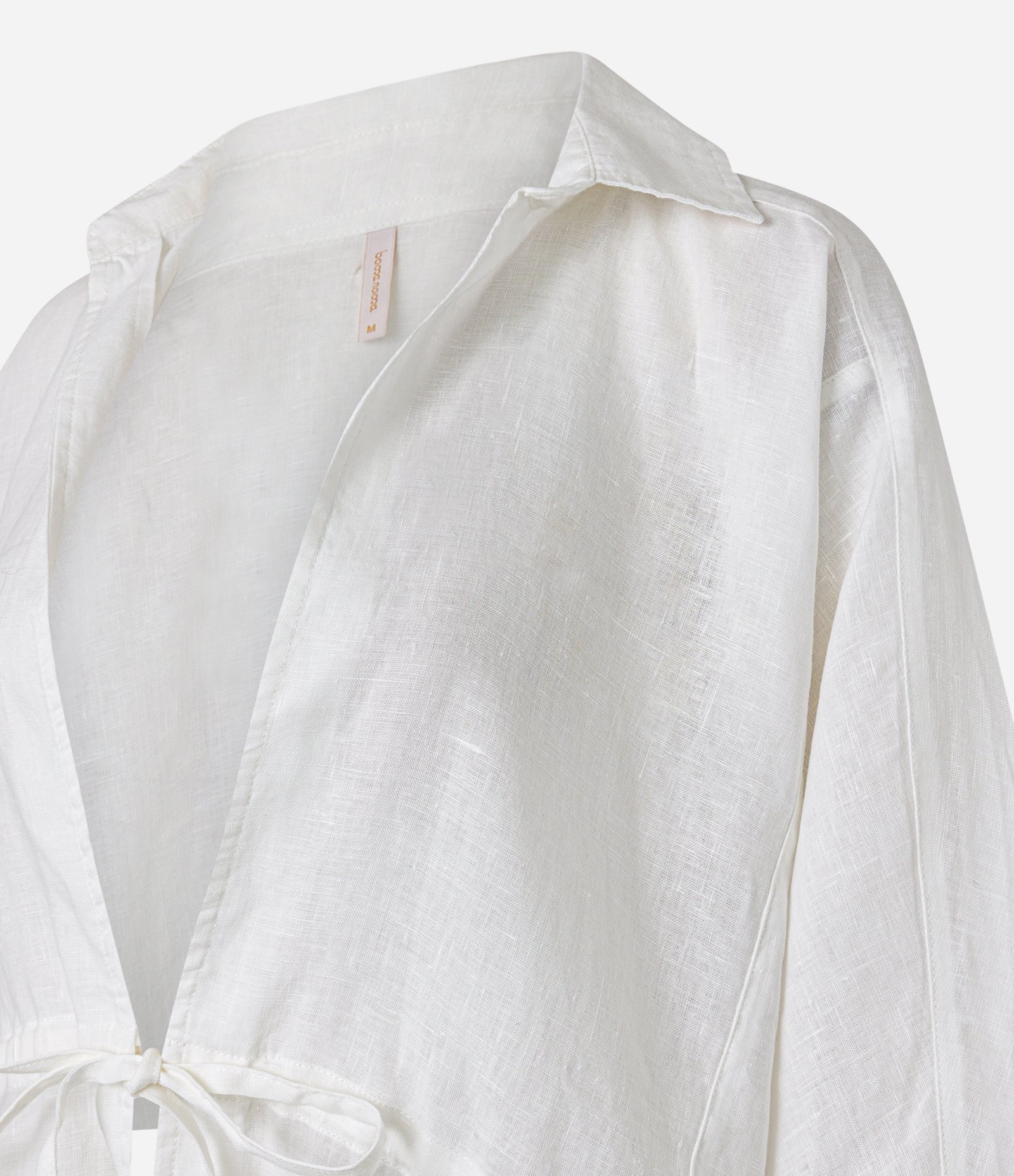 Saída de Praia Bata em Linho Puro com Amarração Frontal Branco 8