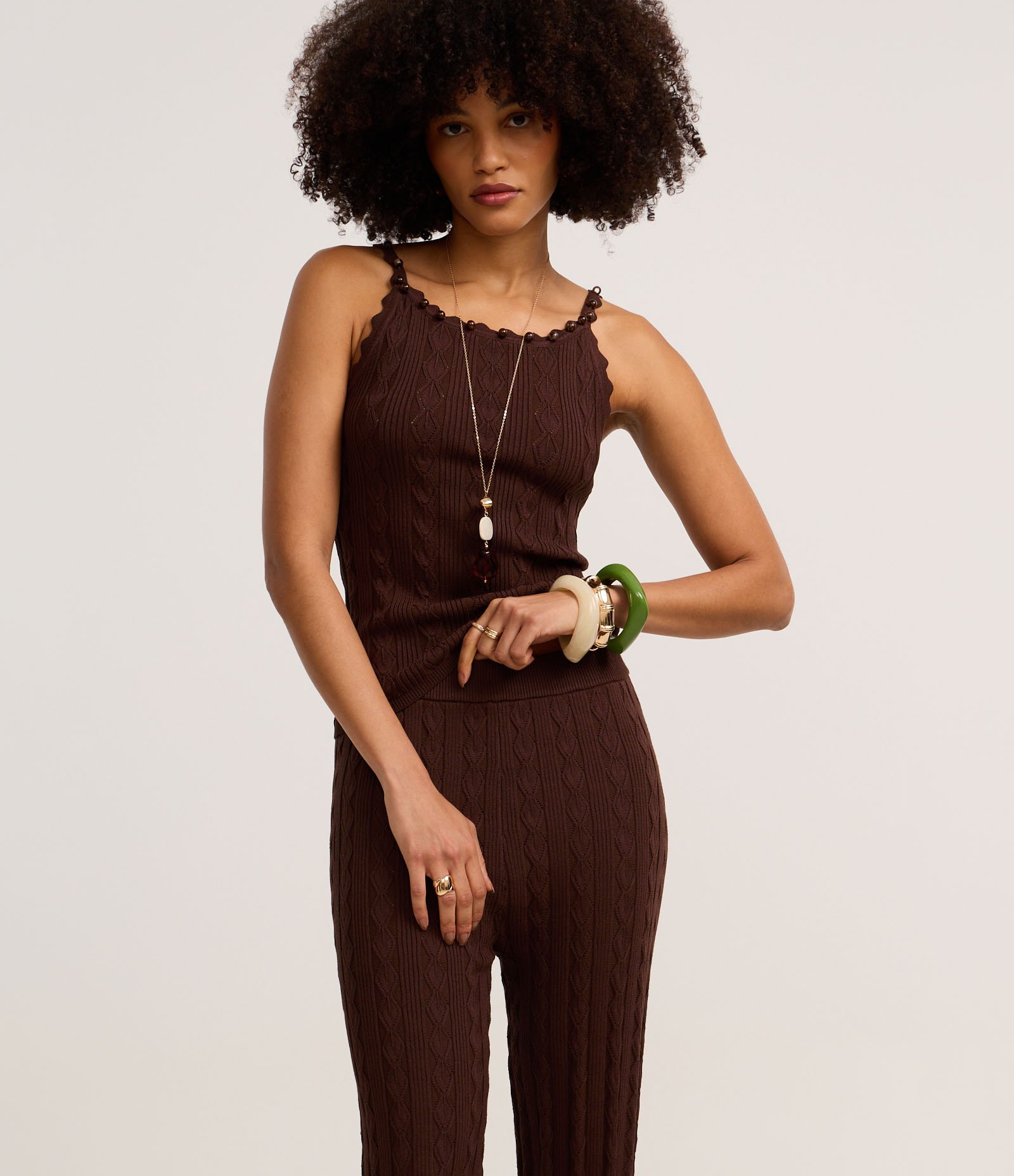 Calça Reta Cintura Alta em Tricô com Mix de Pontos Marrom 2