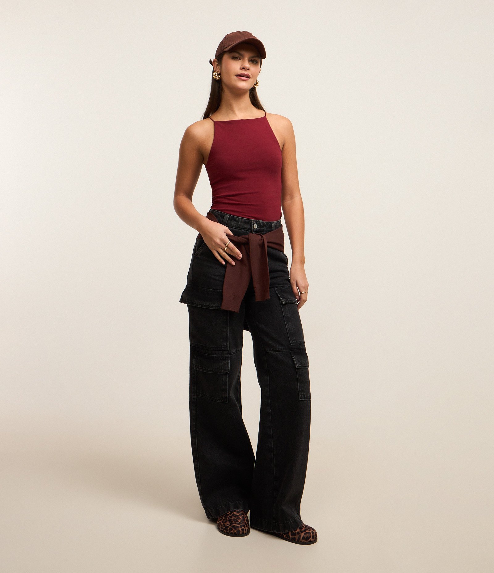 Blusa sem Manga com Decote Halter e Alça Elástico 2