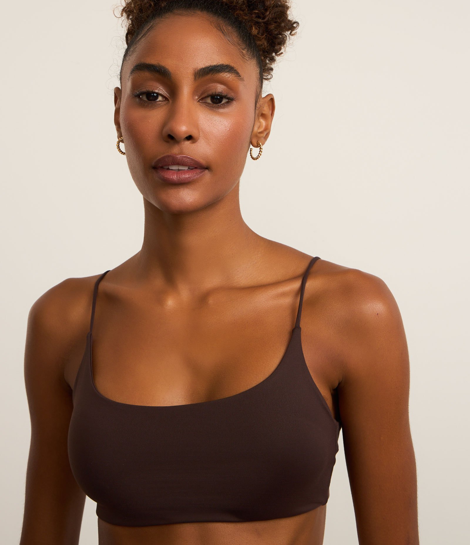 Top Esportivo em Poliamida com Alças Finas Marrom 4