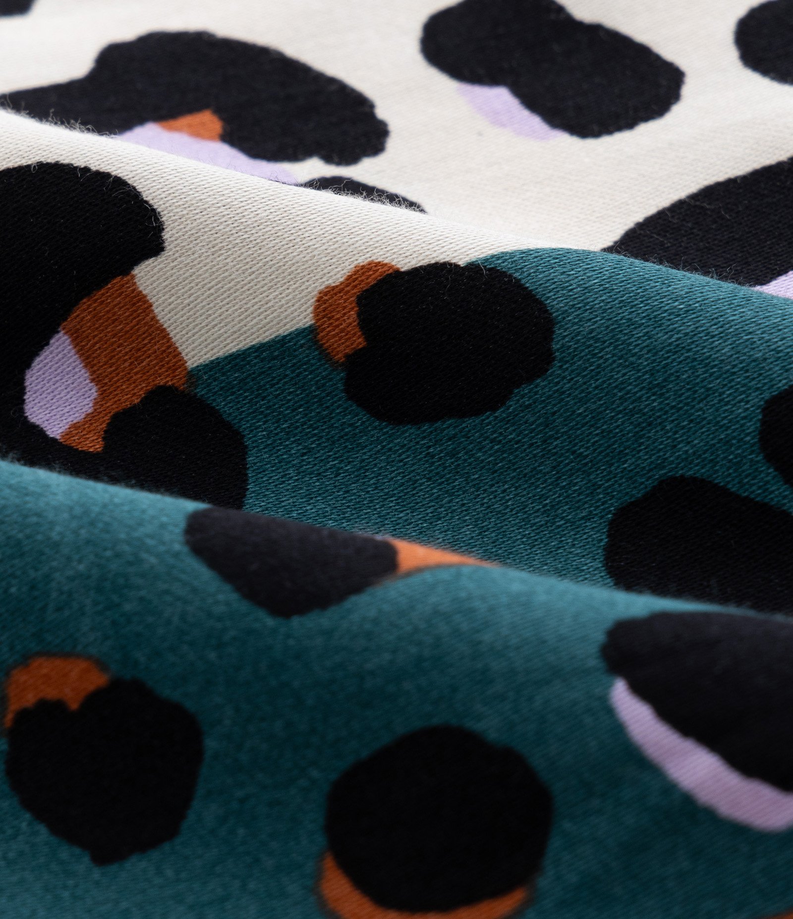 Vestido Curto com Decote Transpassado em Animal Print Curve & Plus Size Lilás/Marrom/Verde 6