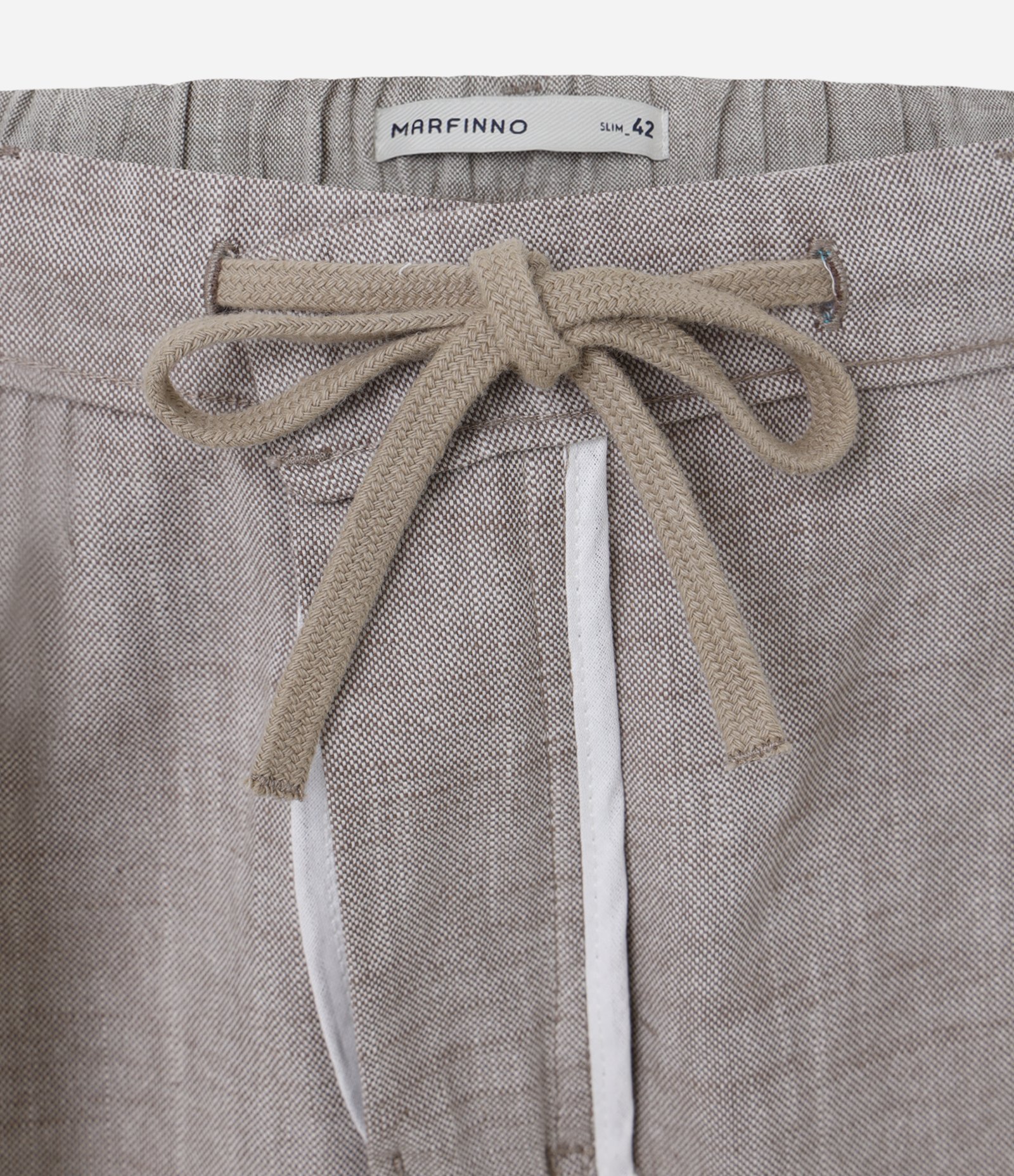 Bermuda Slim em Oxford com Bolso Marrom 8