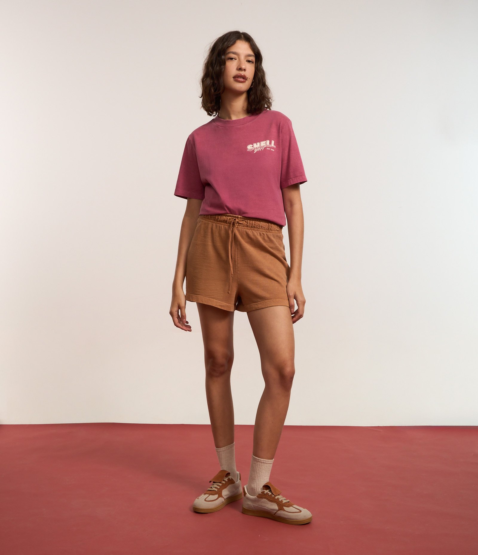 Short em Moletom com Amarração e Efeito Estonado Caramelo 5