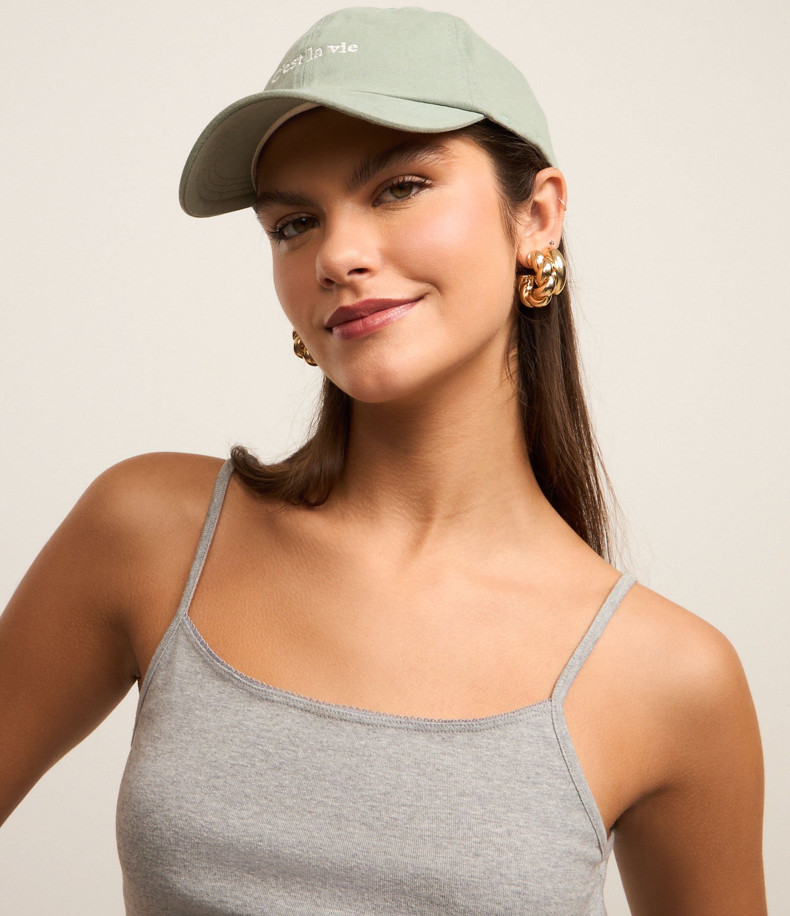 Blusa em Ribana de Alcinha com Trabalhado no Decote Cinza 3