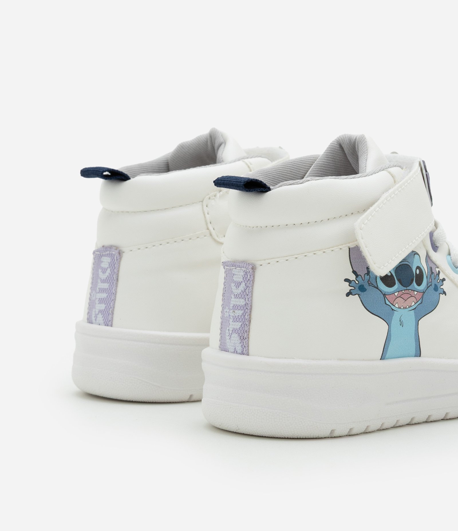 Tênis Abotinado Infantil com Estampa Stitch - Tam 20 a 27 Branco 2