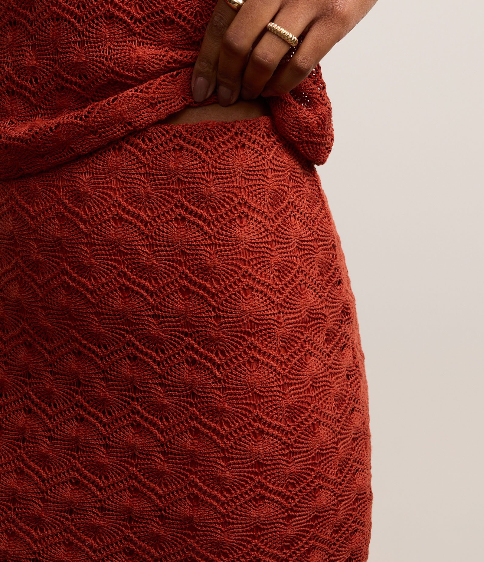 Saia Midi com Efeito Croche Sobreposto Vermelho 4