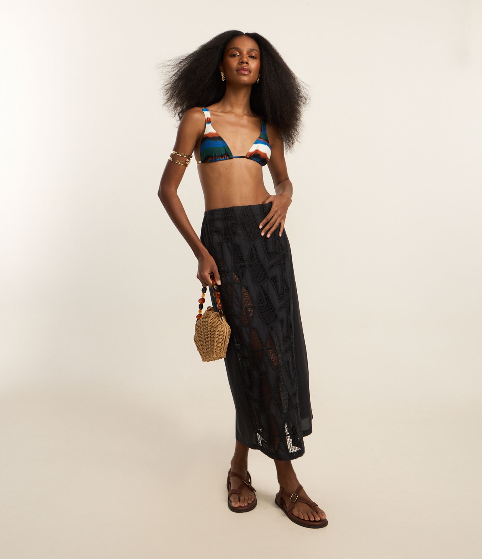 Saída de Praia Saia Midi com Sobreposição de Laise Preto 1