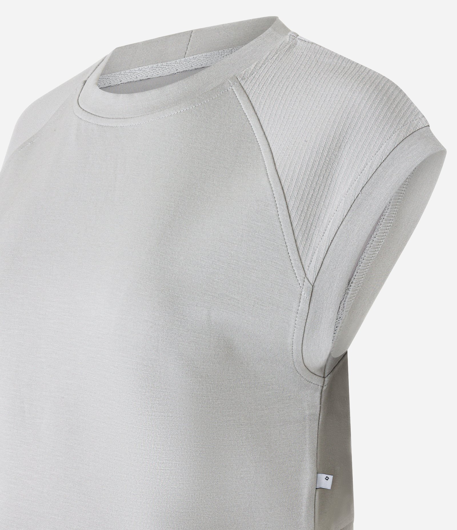 Camiseta Esportiva em Modal com Manga Raglan Pespontada Cinza 5