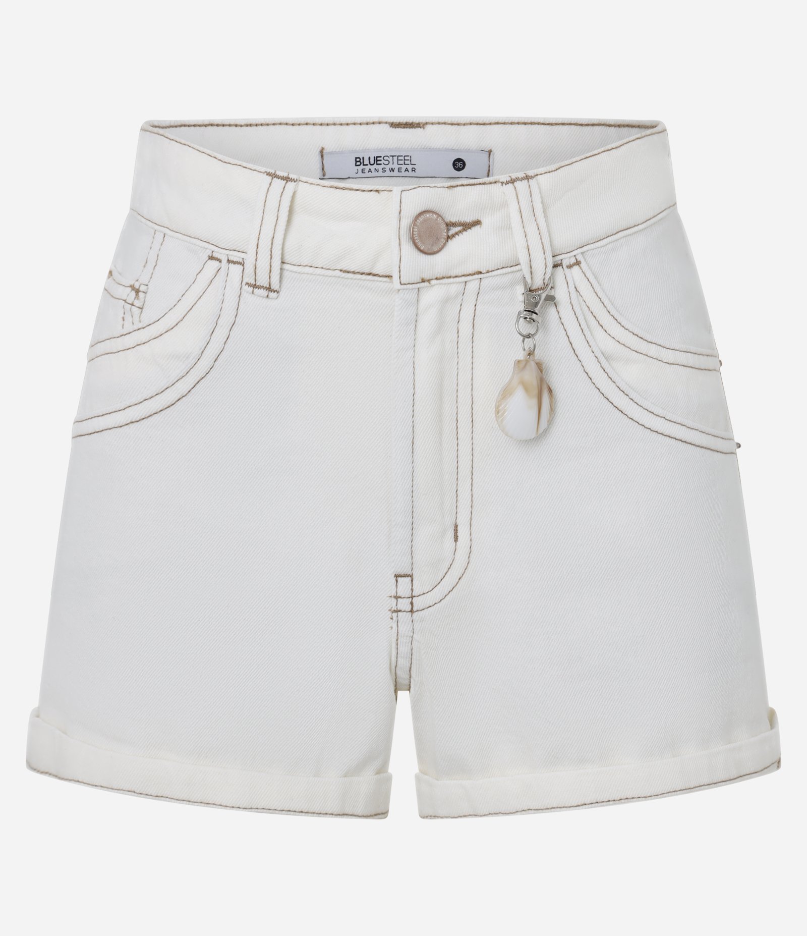Short em Sarja com Bolsos Duplos e Pingente de Conchinha Branco 5