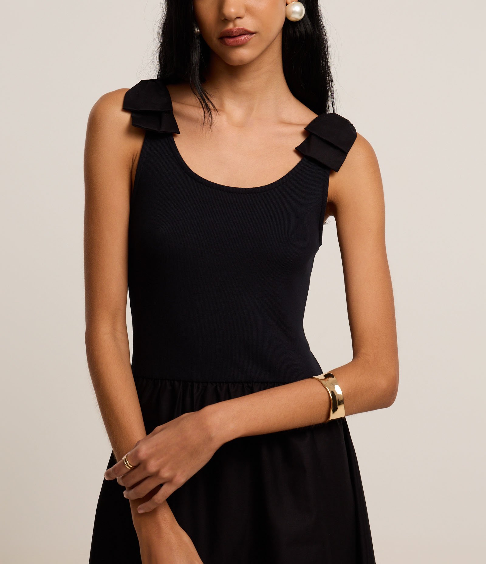 Vestido Midi em Ribana com Laço no Ombro 4