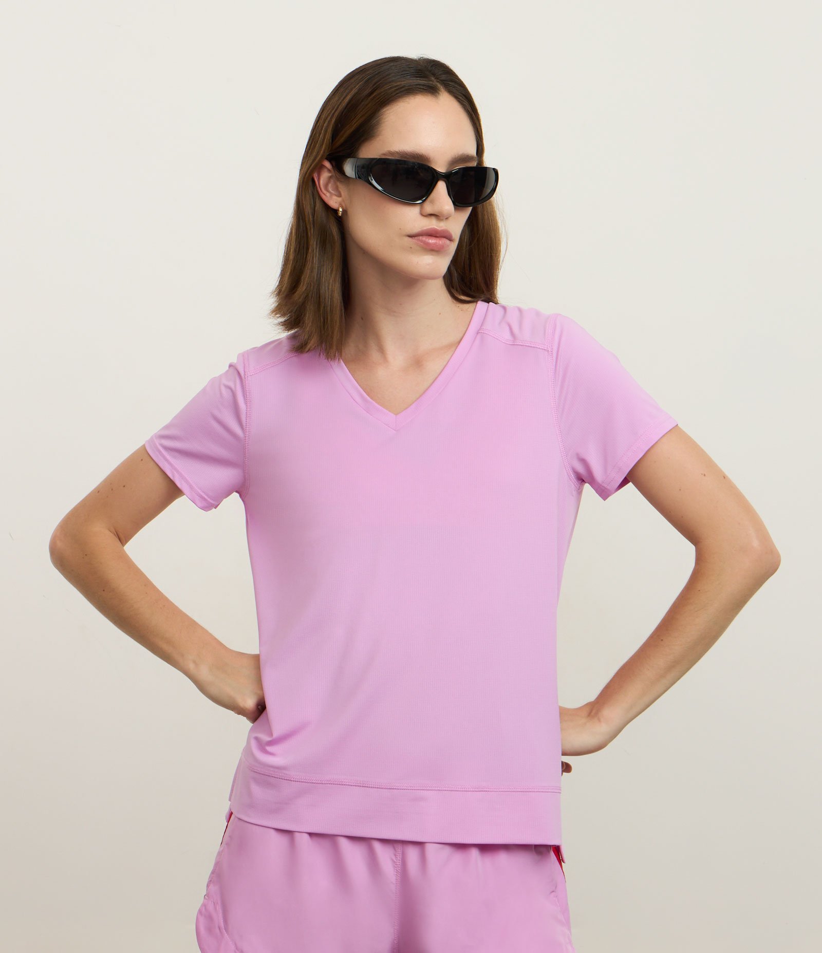 Camiseta Esportiva em Microfibra Furadinha com Barra Mullet Roxo 1