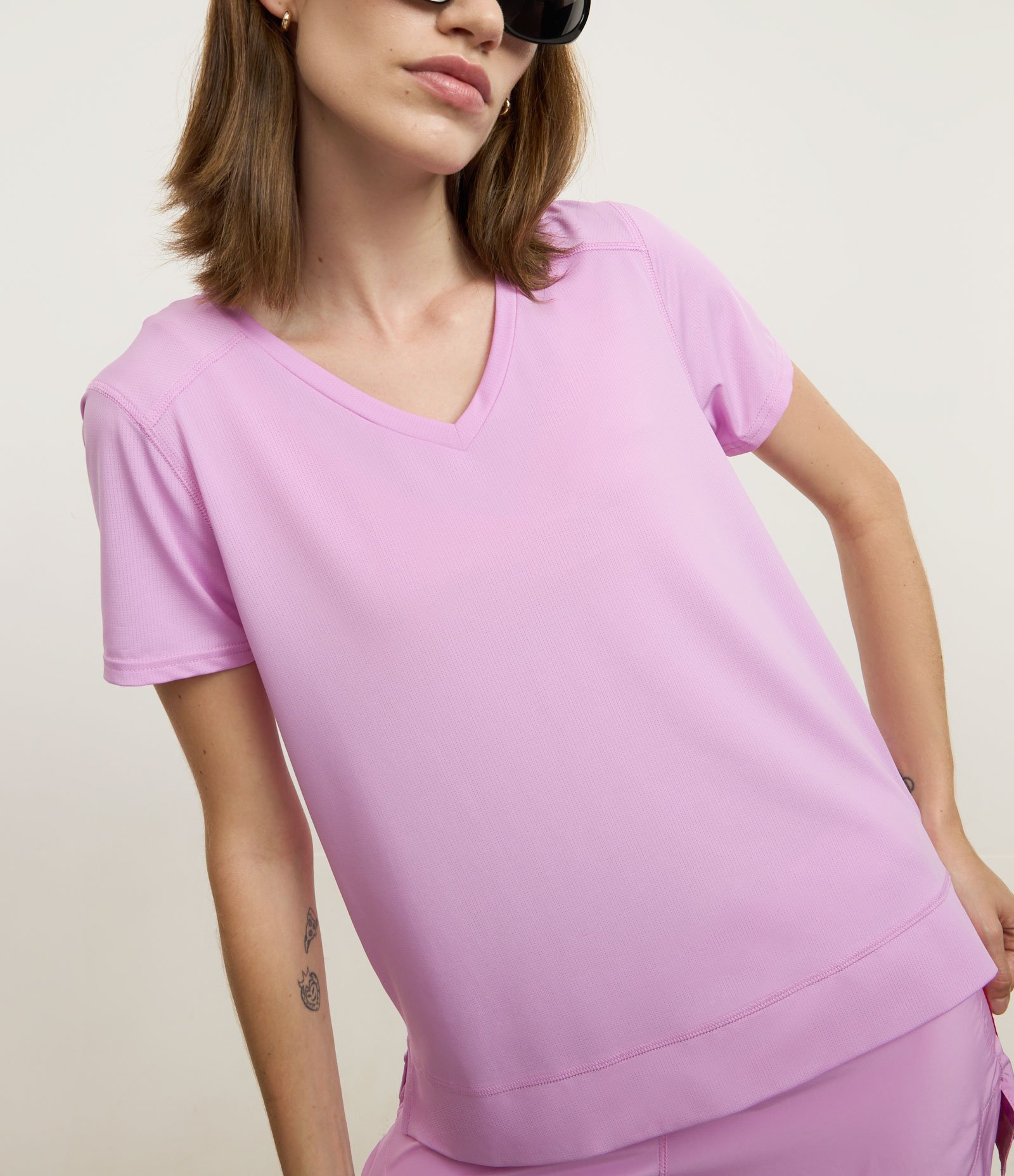 Camiseta Esportiva em Microfibra Furadinha com Barra Mullet Roxo 3