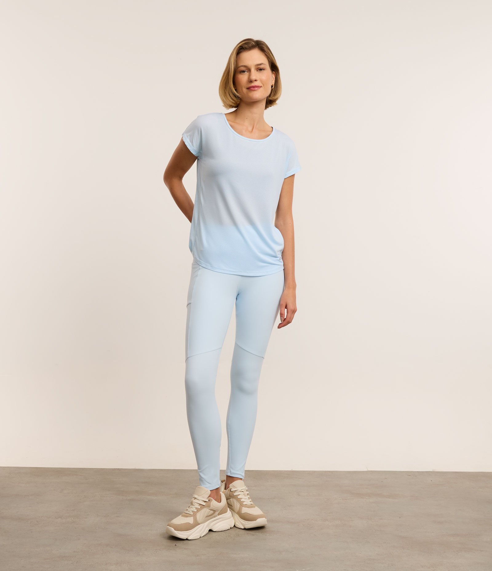 Calça Legging Esportiva em Microfibra Pesada com Cós em V Azul 1