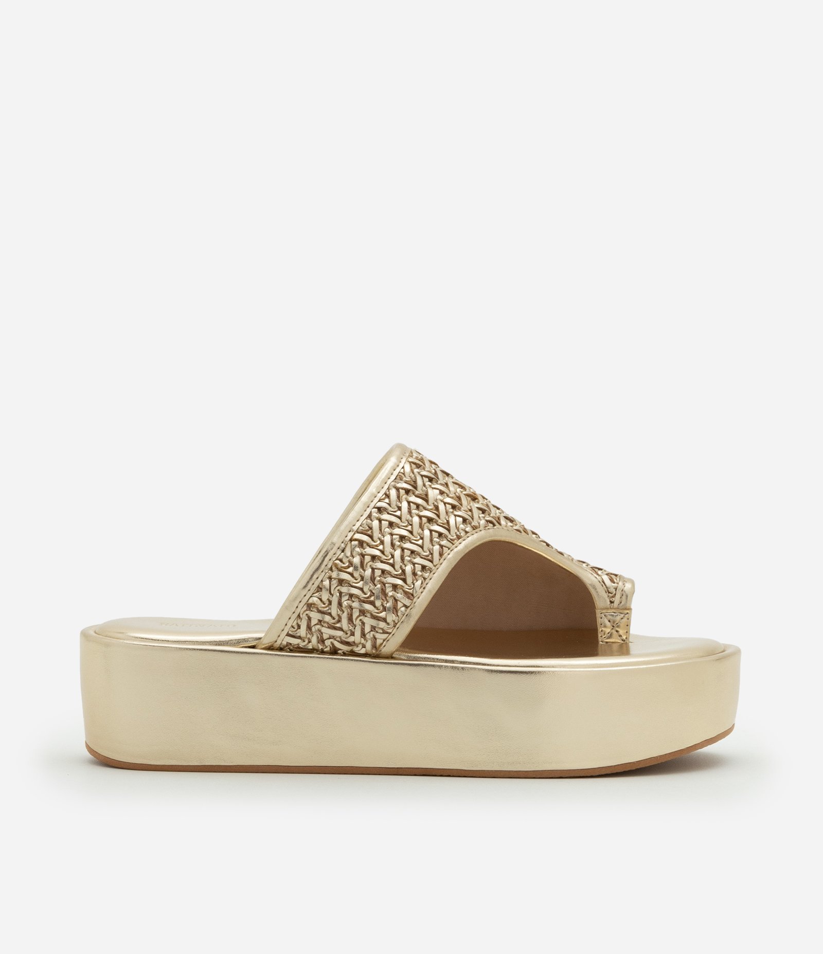 Sandália Flatform com Cabedal com Textura Macramê e Dedal Dourado 2