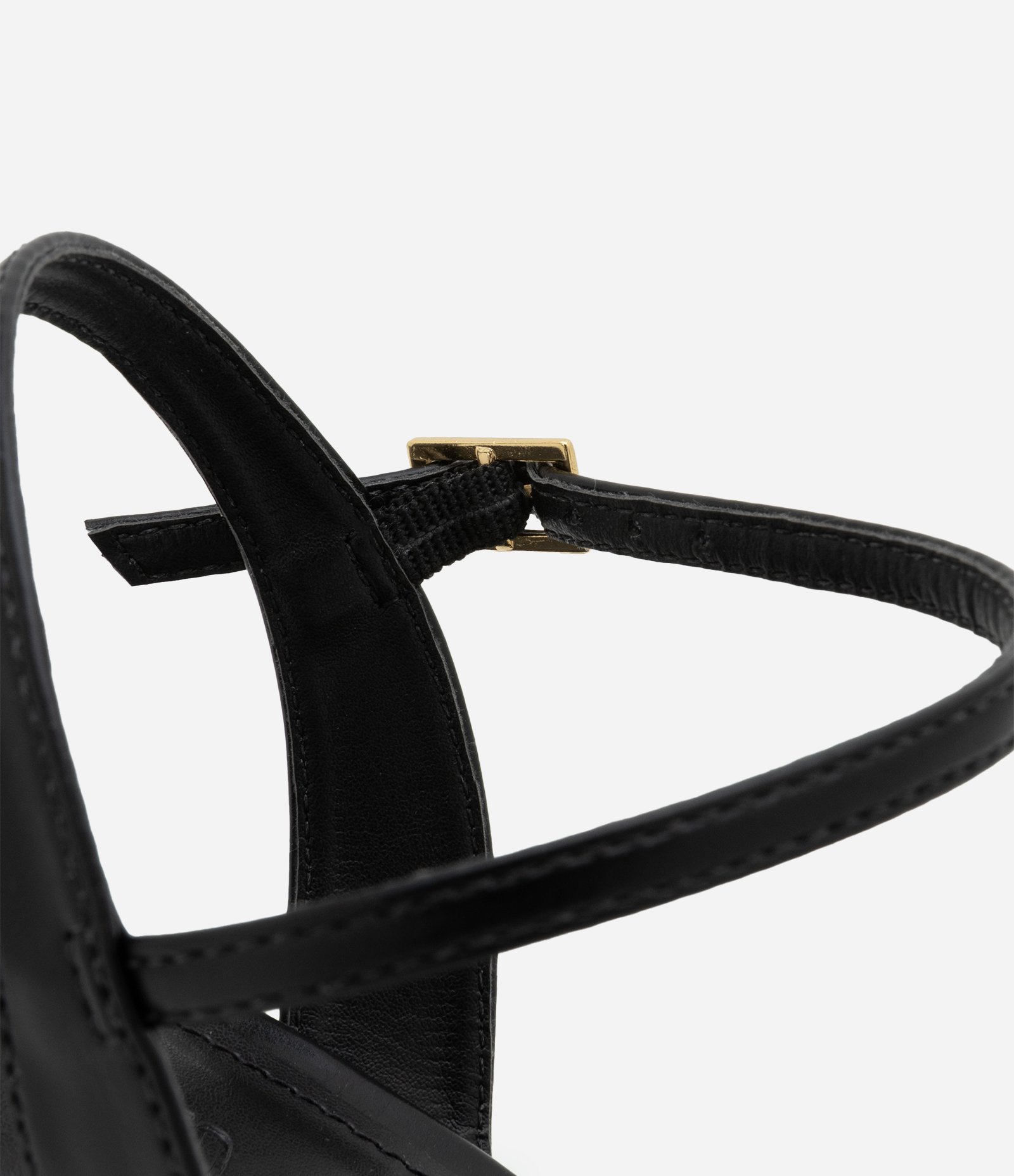 Sandália Meia Pata com Tiras Cruzadas e Salto Super Alto Preto 3