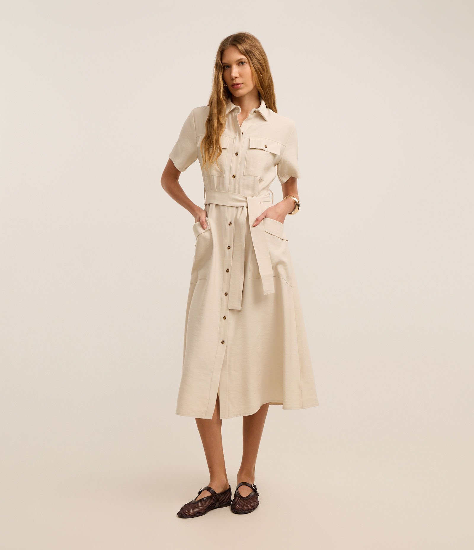 Vestido Midi em Sarja com Bolsos Utilitários e Amarração Branco 2