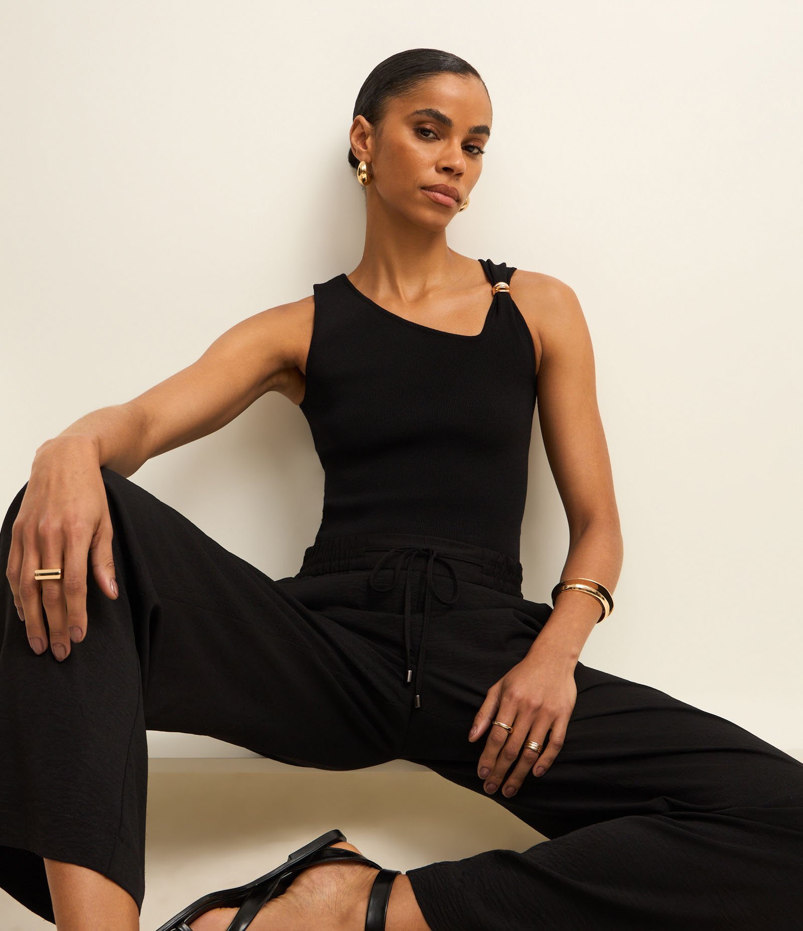 Calça Reta Airflow com Cós Elástico e Amarração Preto 6