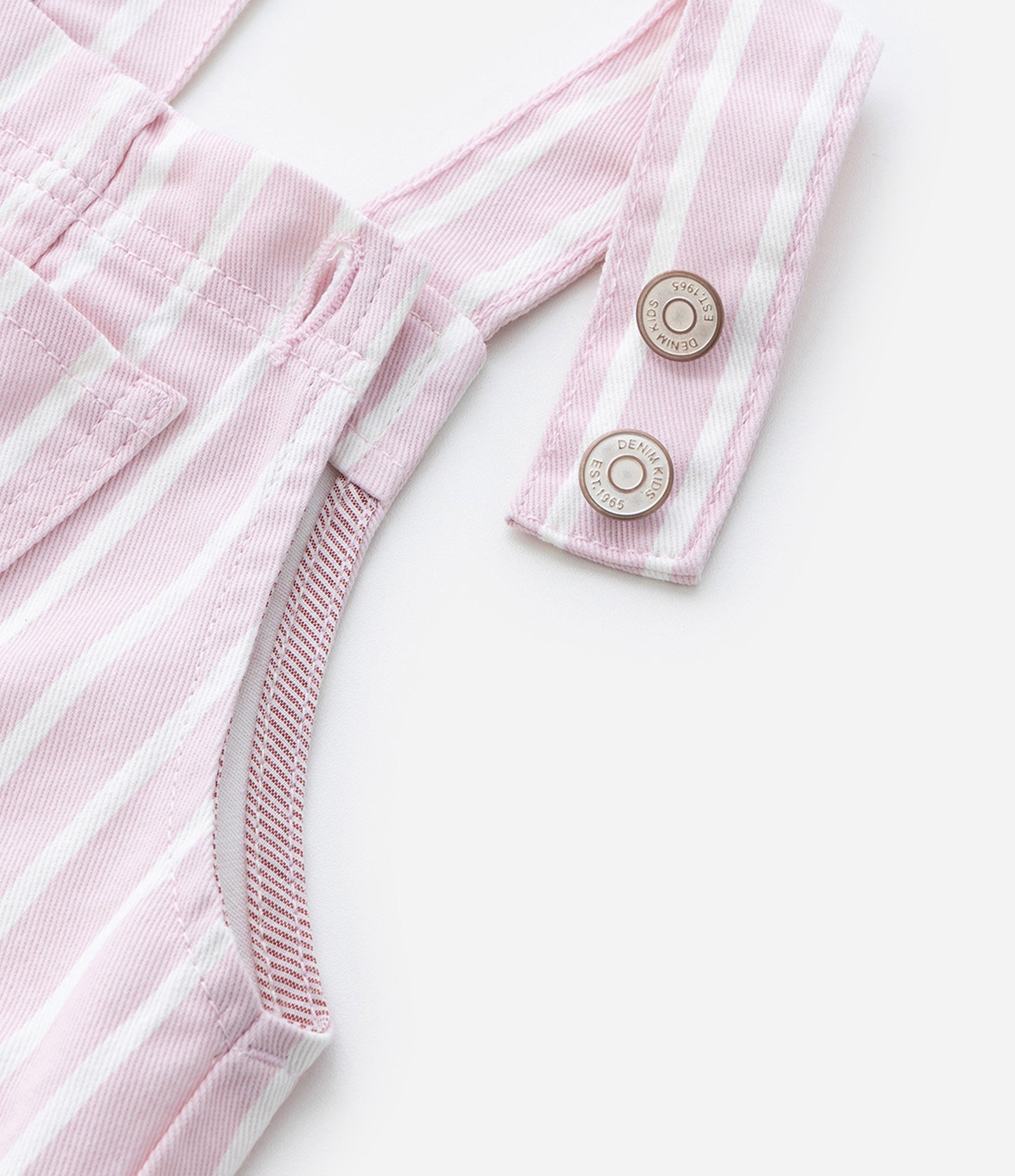 Salopete Infantil em Jeans com Estampa de Listra - Tam 1 a 6 Anos Rosa 5