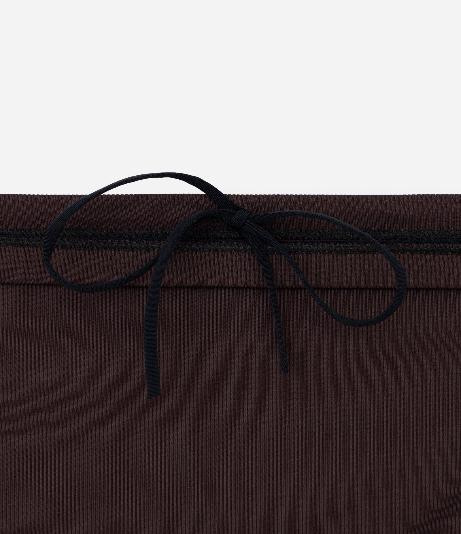 Sunga em Microfibra com Textura e Amarração Interna Marrom 4