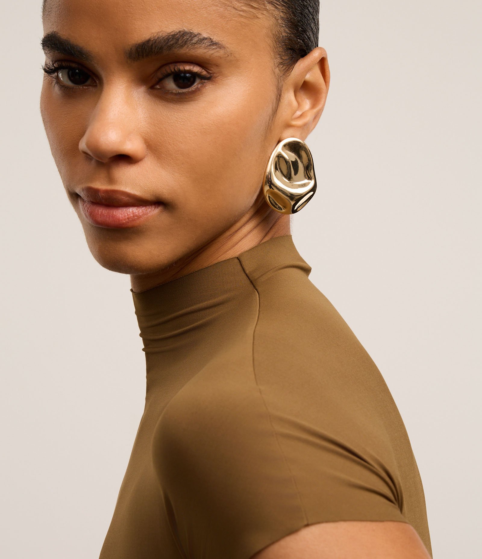 Body em Microfibra com Golinha Média Verde 5