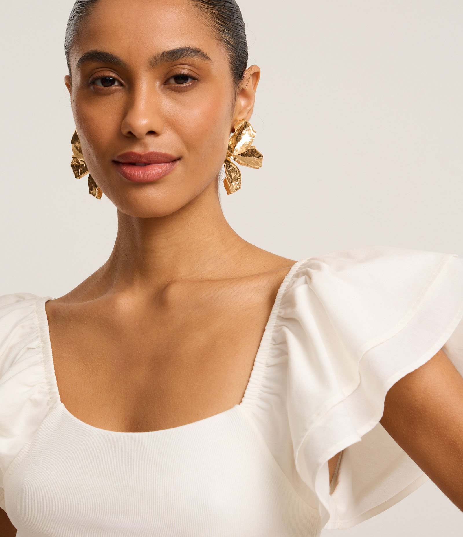 Body Canelado em Ribana com Babado na Manga Branco 3