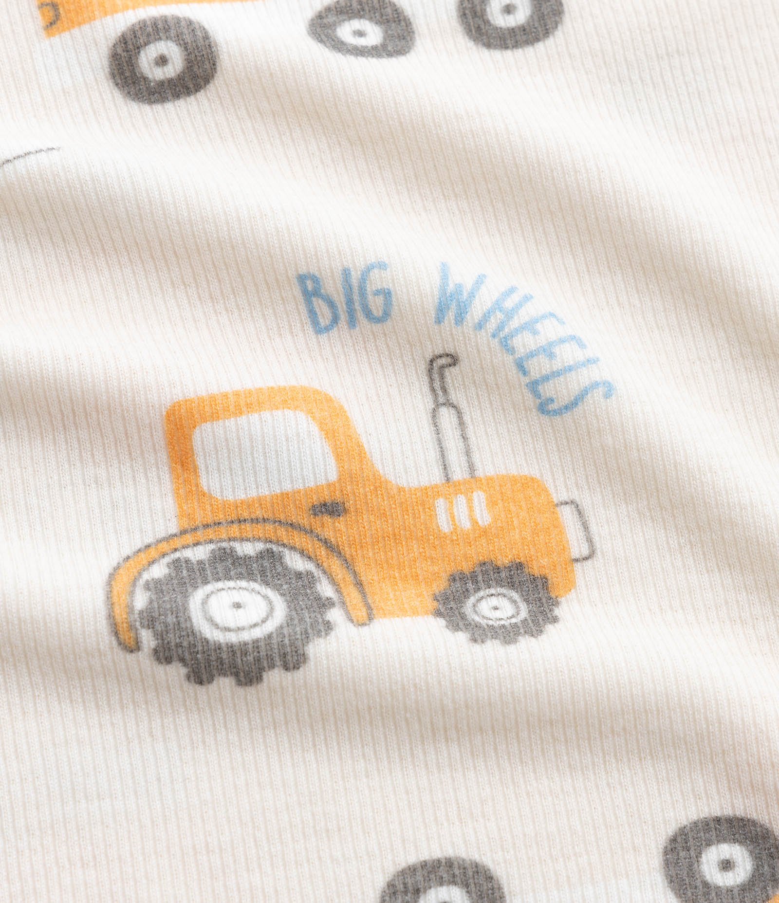 Pijama Curto em Ribana Estampa de Carrinhos - Tam 1 a 4 anos Bege 6