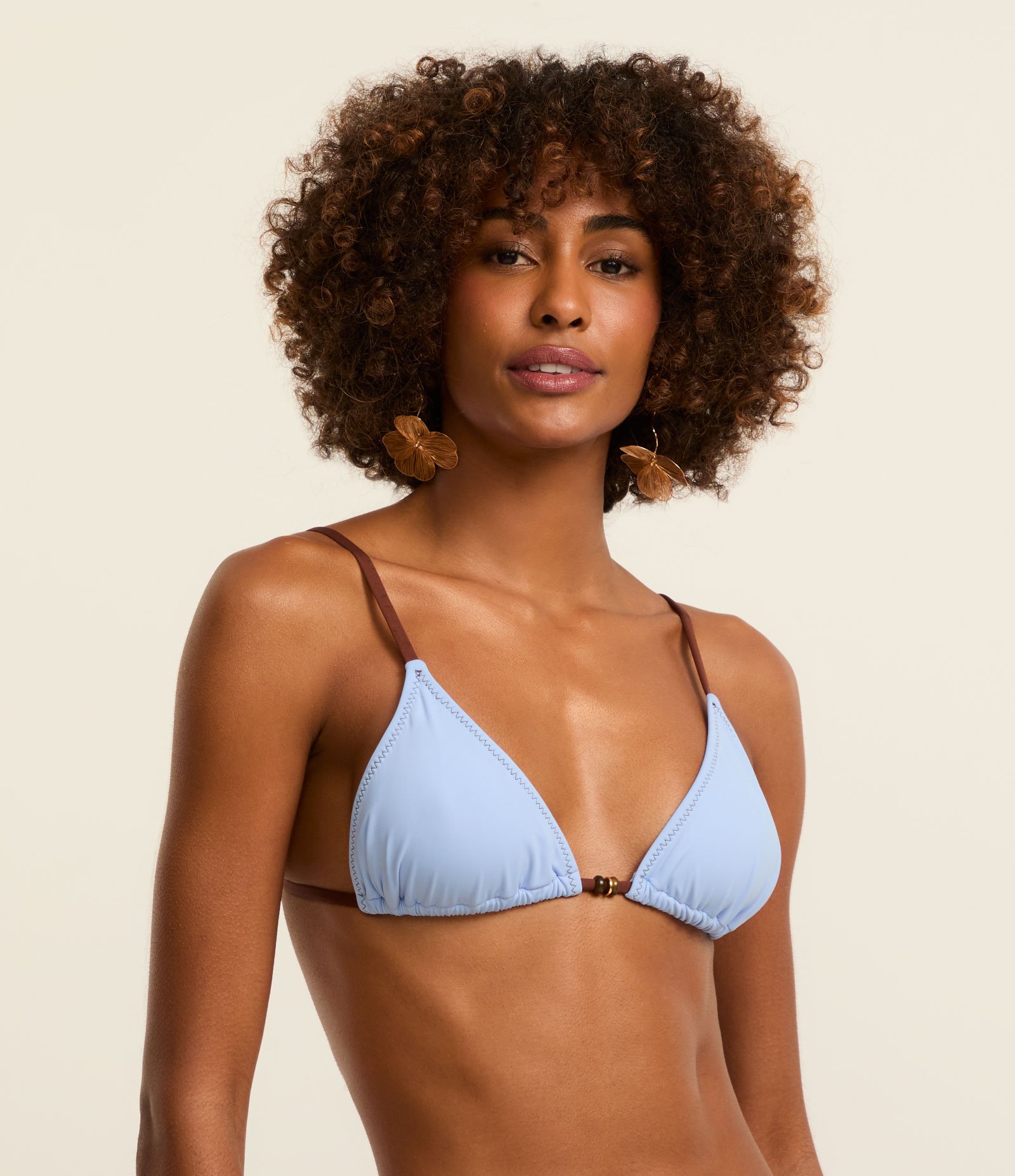 Biquíni Top Cortininha em Microfibra com Aviamento de Madeira Azul 2