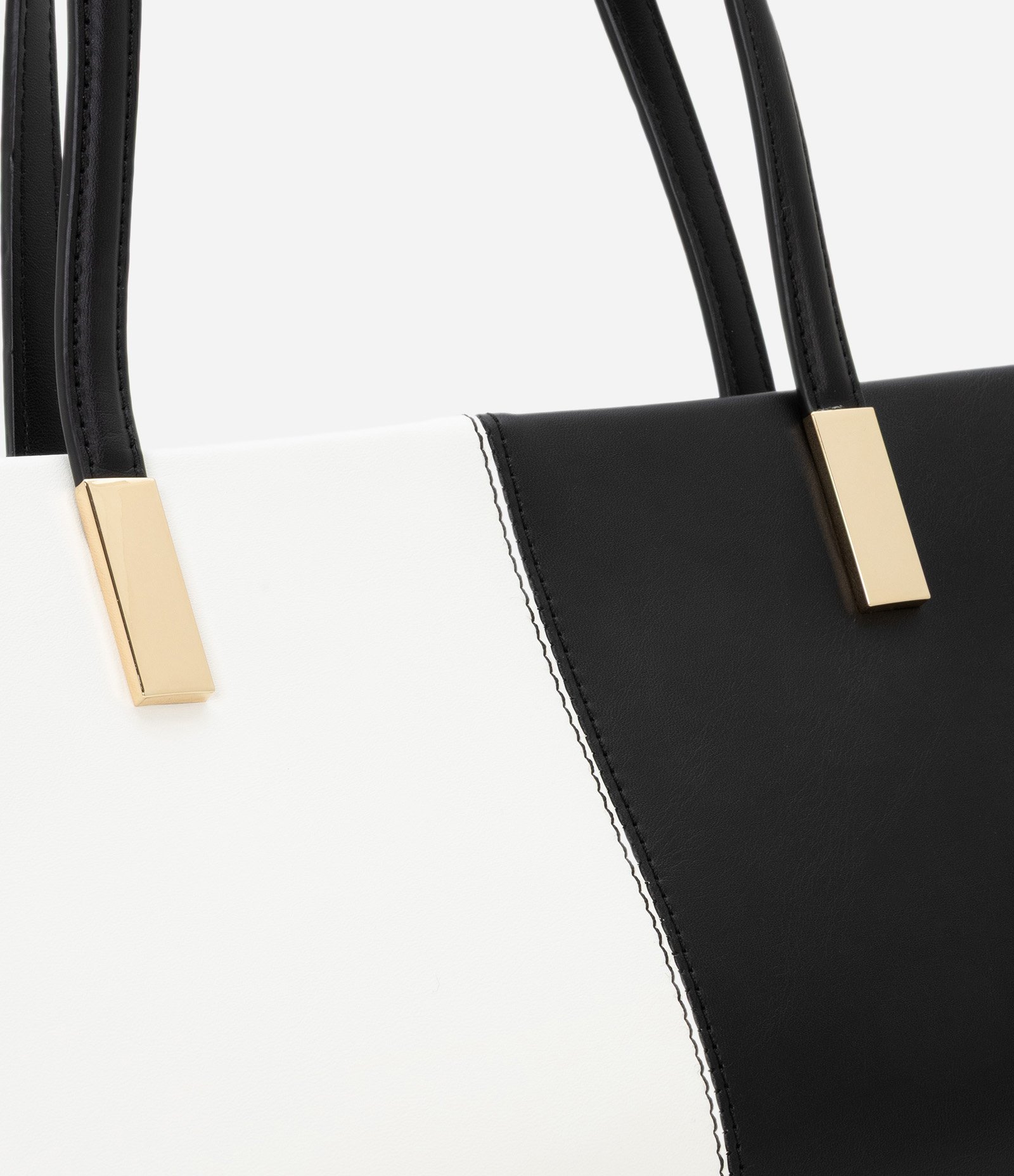 Bolsa Shoulder Média com Recorte Bicolor Preto/Branco 6