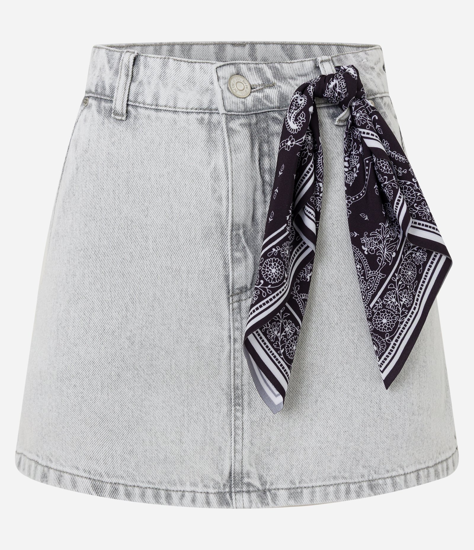 Mini Saia em Jeans com Cintura Alta e Lenço Paisley Cinza 5