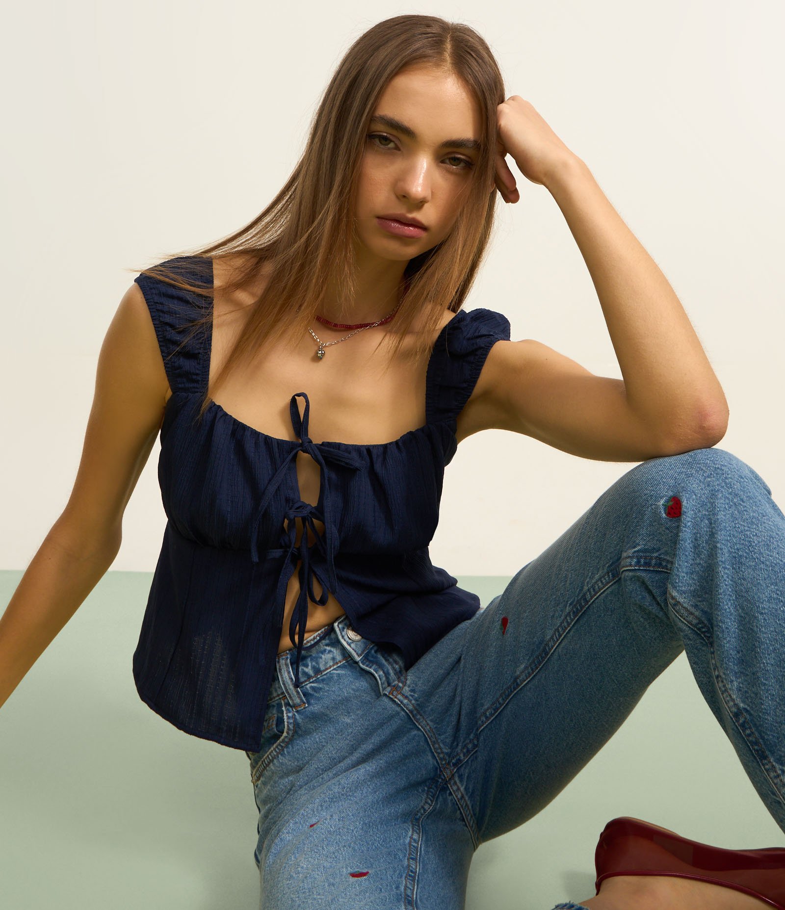 Blusa em Viscose com Amarração Frontal Azul 4