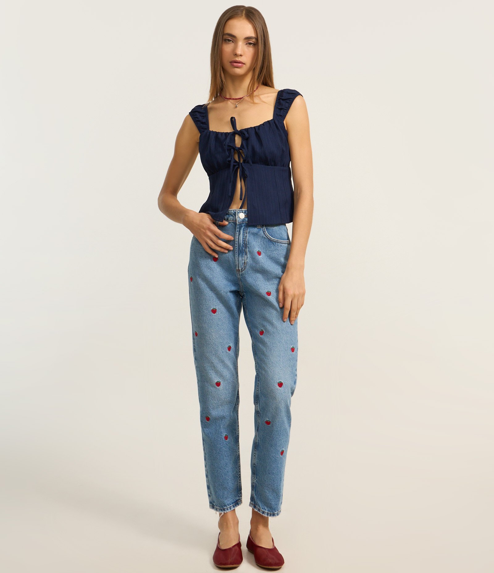 Blusa em Viscose com Amarração Frontal Azul 2