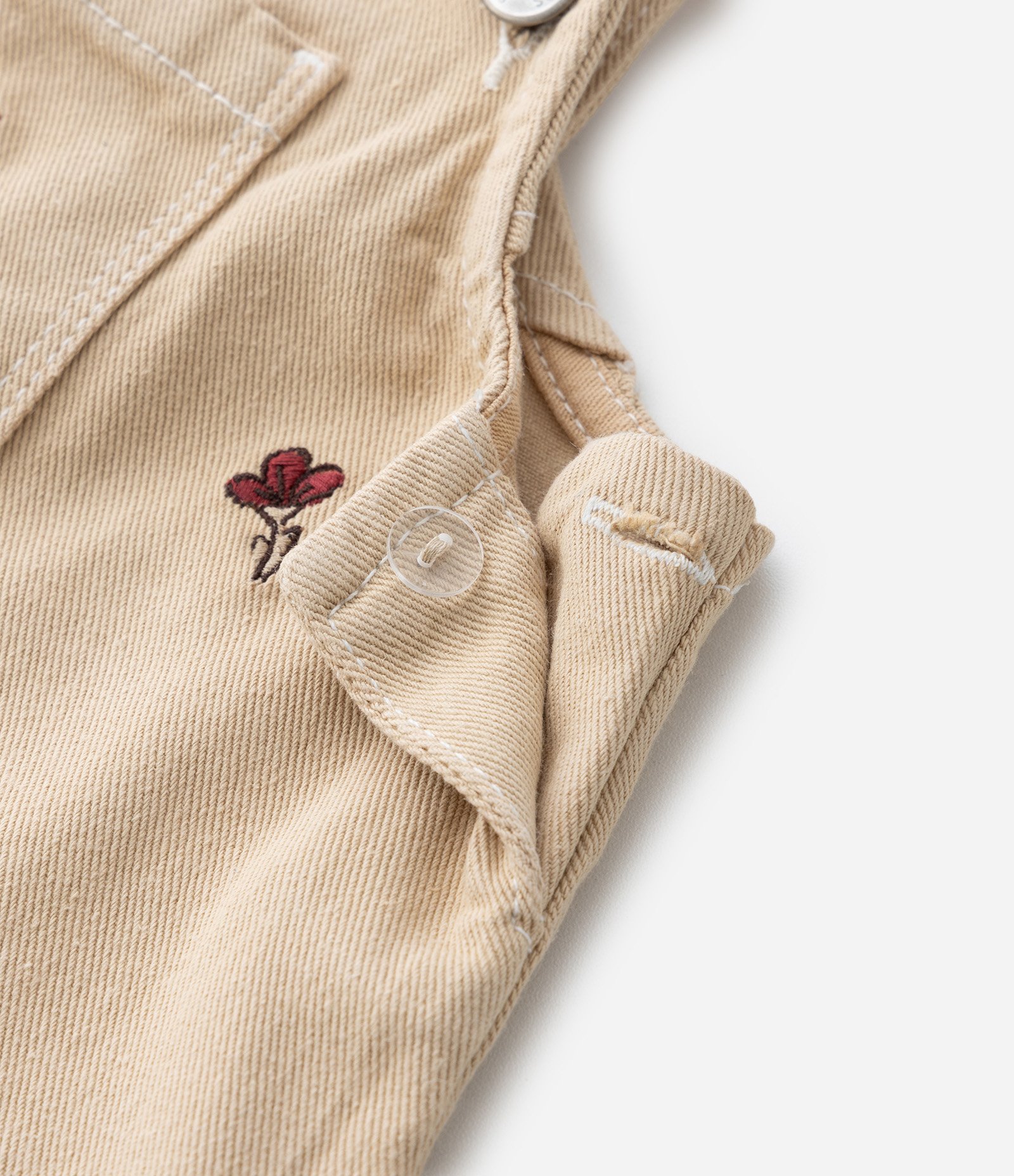 Salopete Infantil Jeans com Bordado Floral - Tam 1 a 6 Anos Bege 4