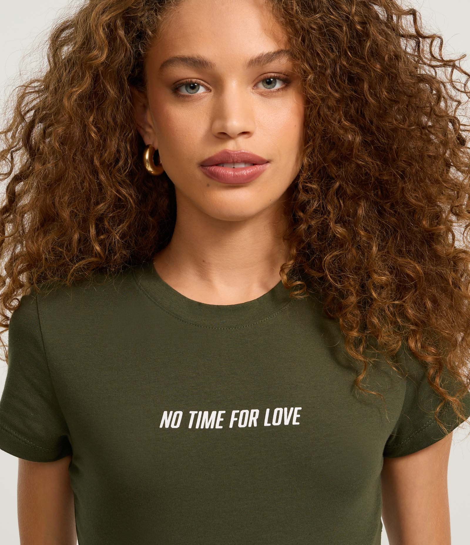 Blusa Baby Look em Algodão com Lettering No Time for Love Verde 3