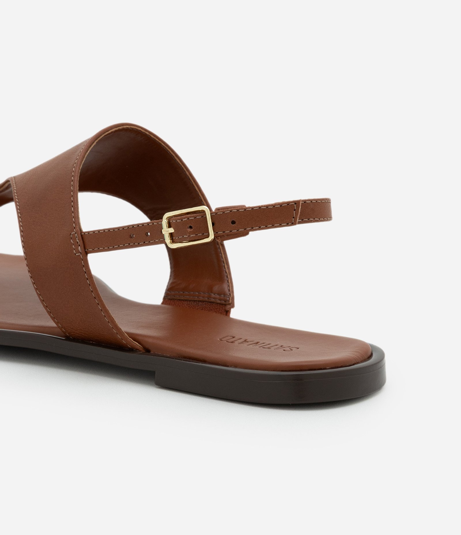 Sandália Rasteira de Couro com Fivela para Fechamento Marrom 4