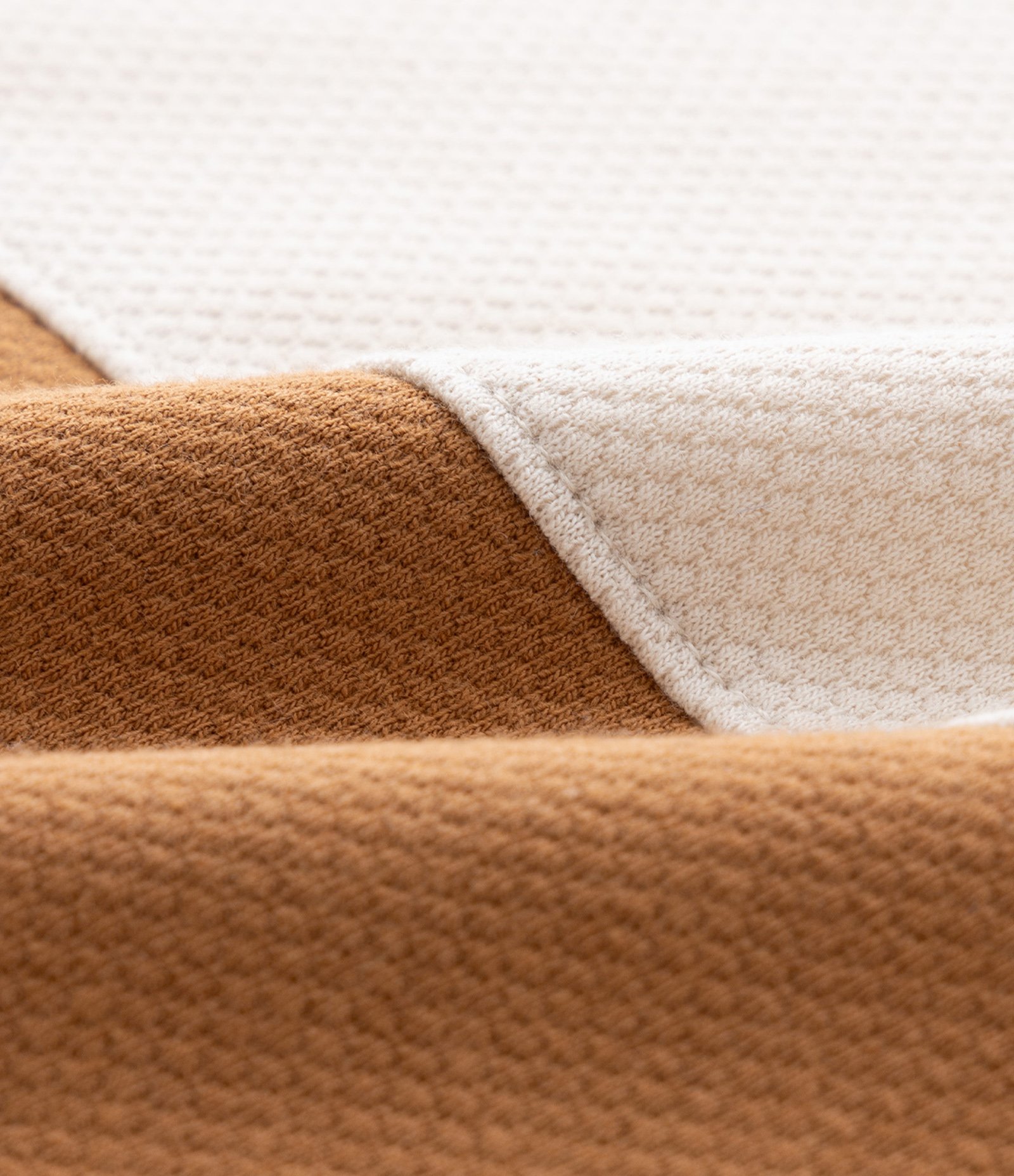 Camiseta Infantil em Malha com Blocos de Cores - Tam 5 a 14 anos Marrom/Bege 3