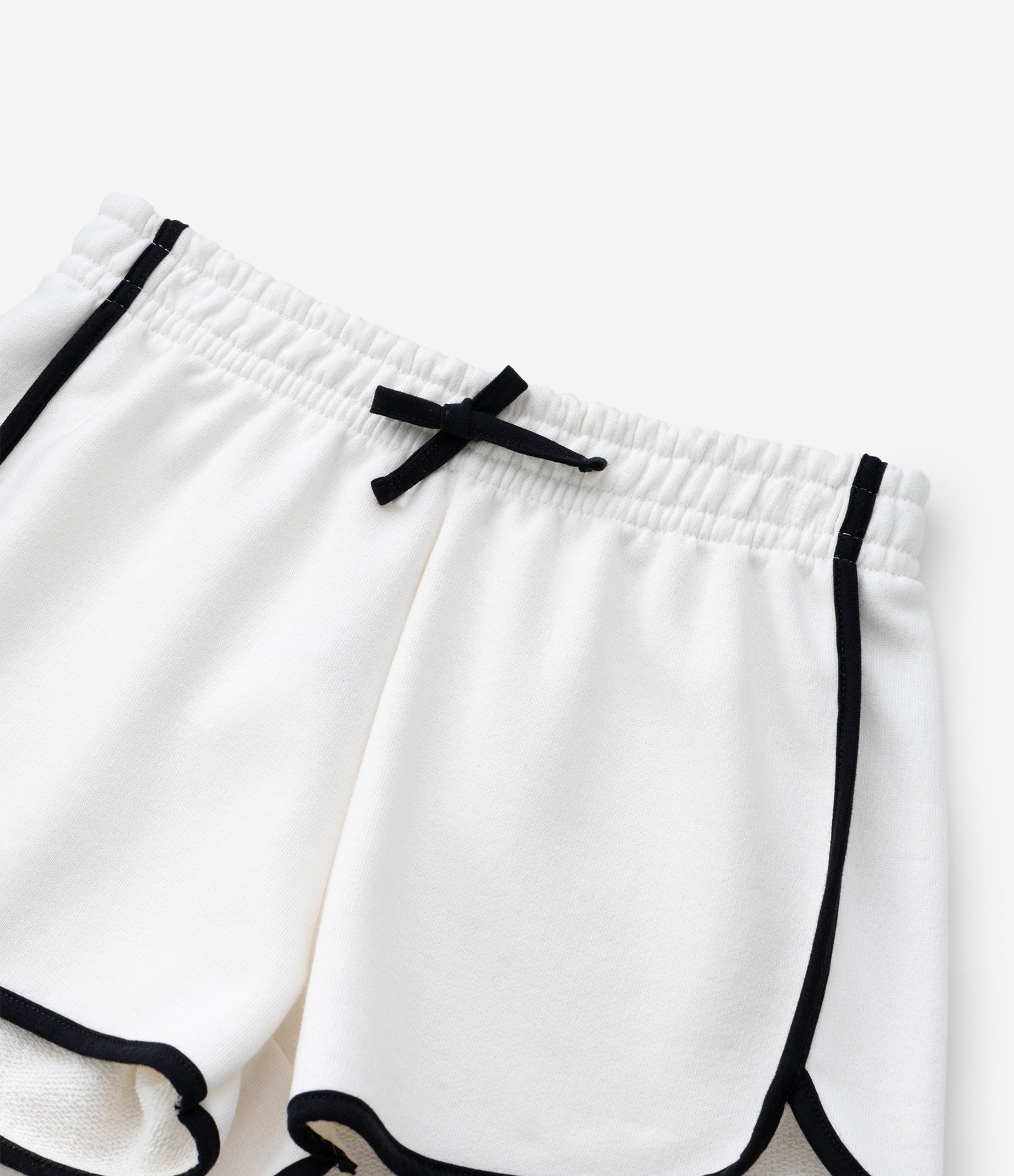 Short Runner Infantil em Moletom com Acabamento Contrastante - Tam 5 a 14 anos Branco 6