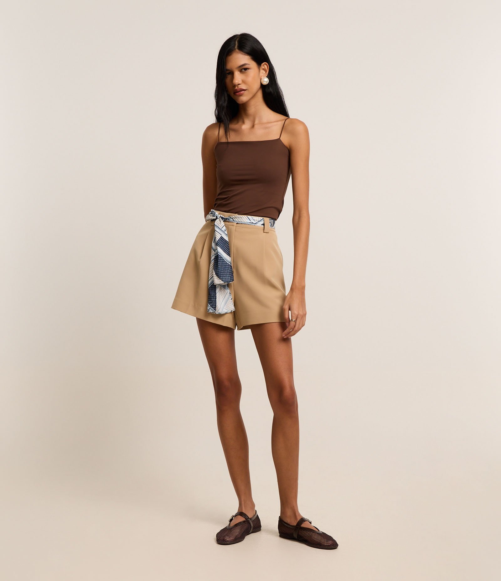 Blusa de Alça em Poliamida com Decote Reto Marrom 2