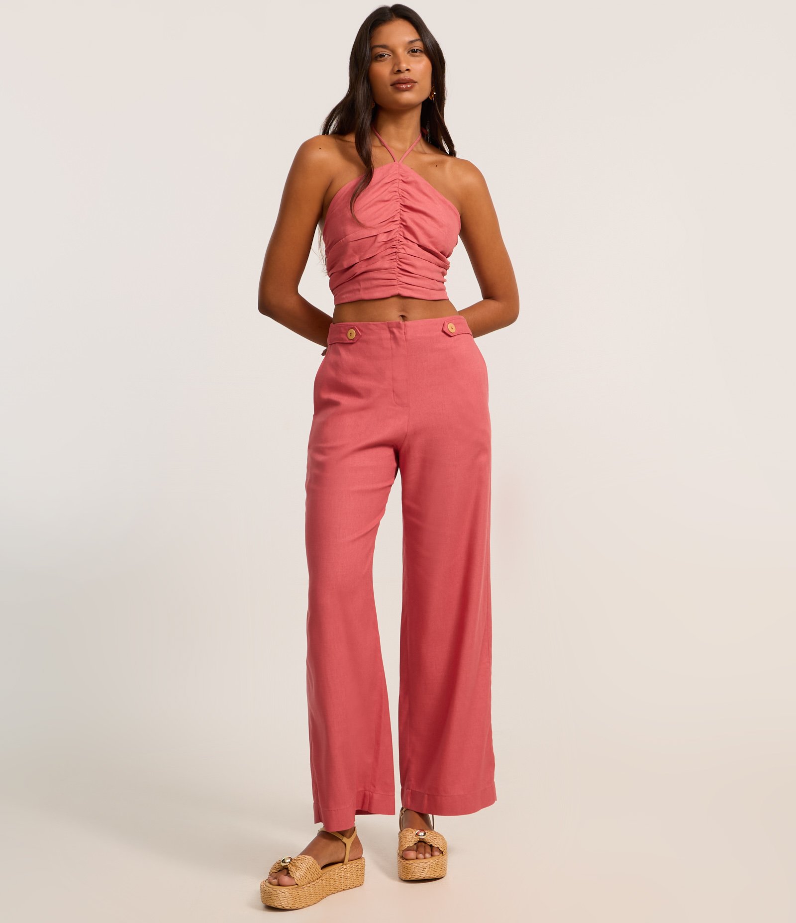 Blusa Cropped em Viscolinho Frente Única com Amarração no Pescoço Rosa 2