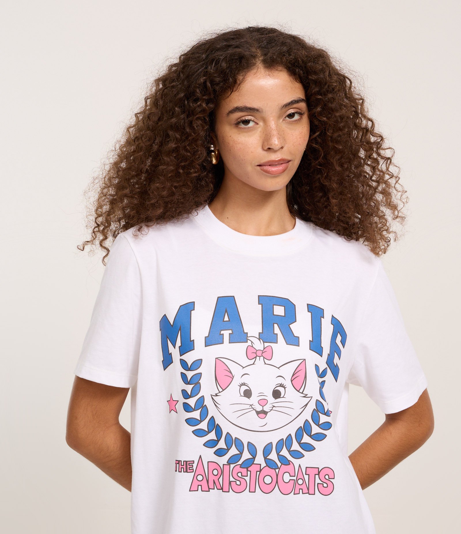 Camiseta Alongada em Algodão com Estampa Marie Branco 1