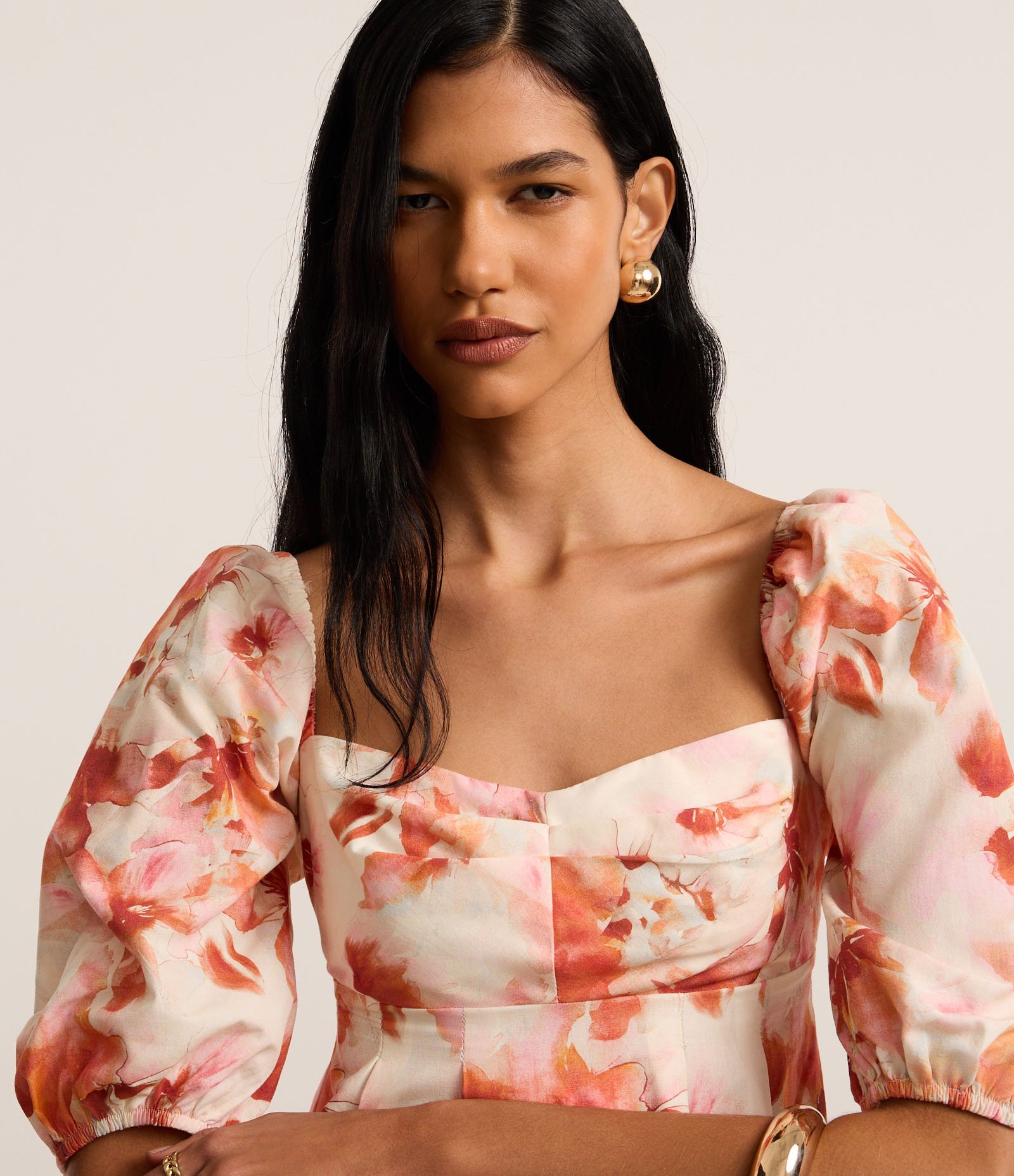 Vestido Curto em Algodão com Manga Bufante e Estampa Floral Coral/Off White 5