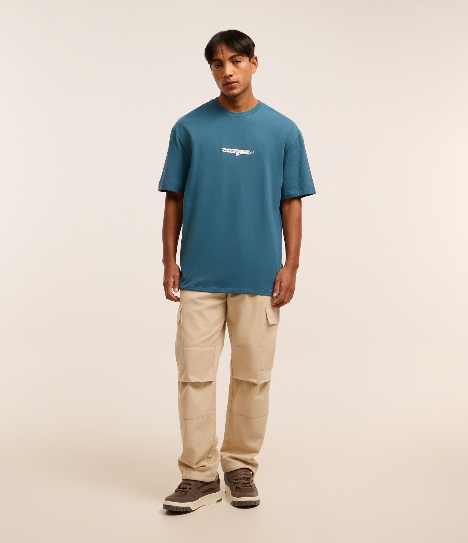 Camiseta Relaxed em Algodão com Estampa Localizada em Relevo Eternal Azul 2