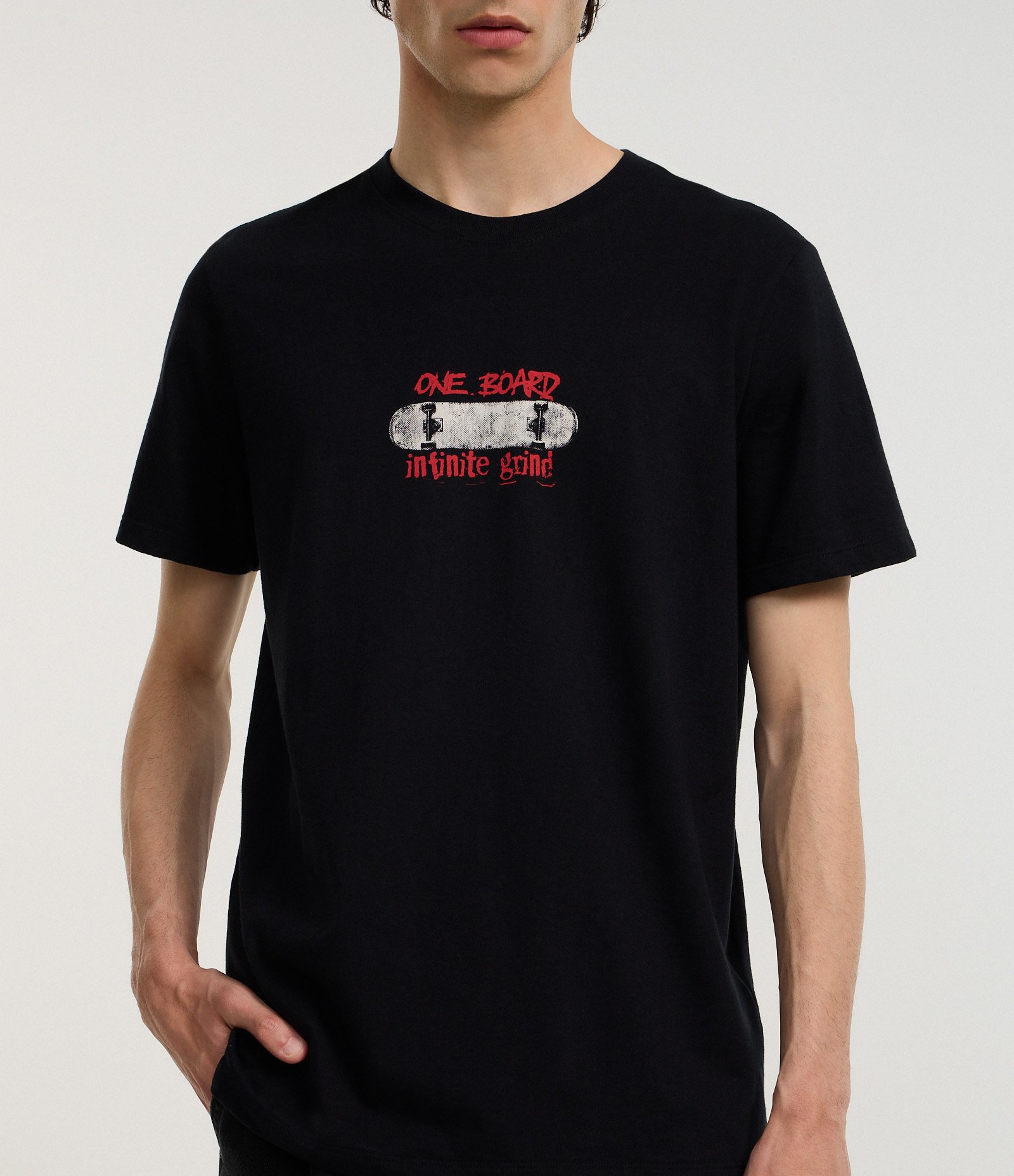 Camiseta Regular em Algodão com Estampa de Gato Skatista Preto 5