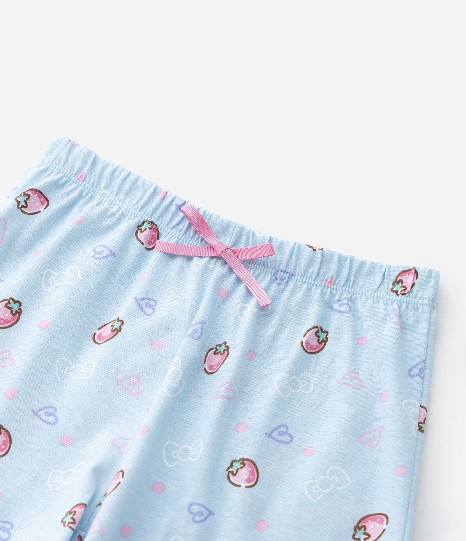 Pijama Curto Infantil com Estampa Hello Kitty e Amigas - Tam 5 a 14 anos Rosa/Azul 7
